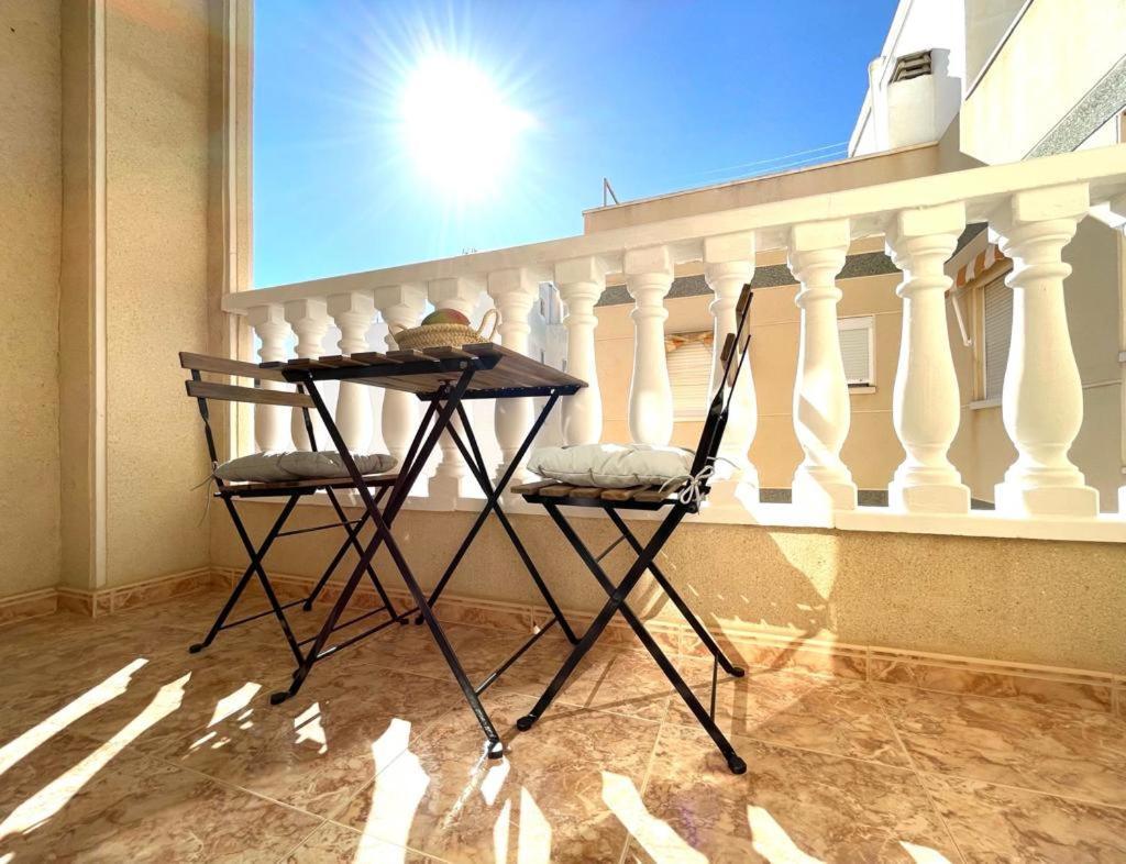 Apartamento Azzurro Daire Torrevieja Dış mekan fotoğraf