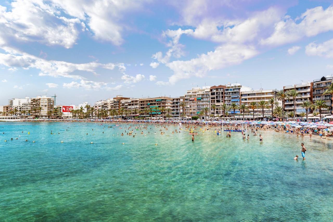 Apartamento Azzurro Daire Torrevieja Dış mekan fotoğraf