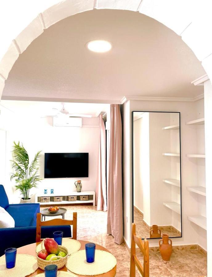 Apartamento Azzurro Daire Torrevieja Dış mekan fotoğraf