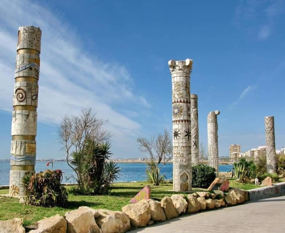Apartamento Azzurro Daire Torrevieja Dış mekan fotoğraf